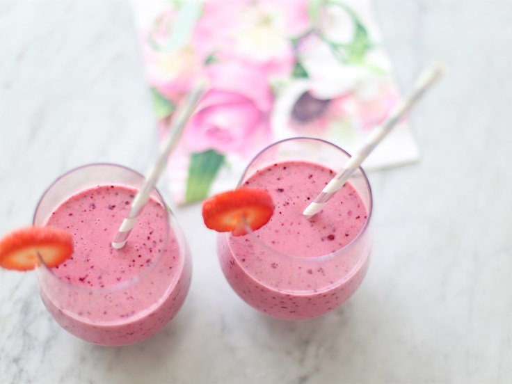 Miðvikudagur – Berjaboozt með grískri jógúrt og chia fræjum