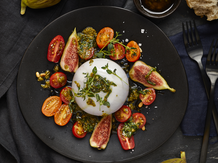 Fimmtudagur - Burrata með pestó og fíkjum