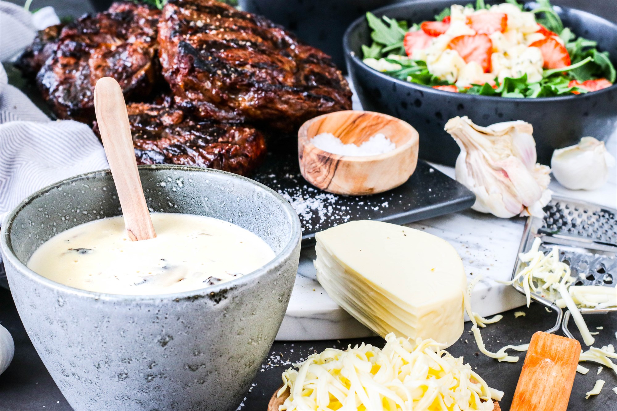 Sveppasósa með Camembert smurosti