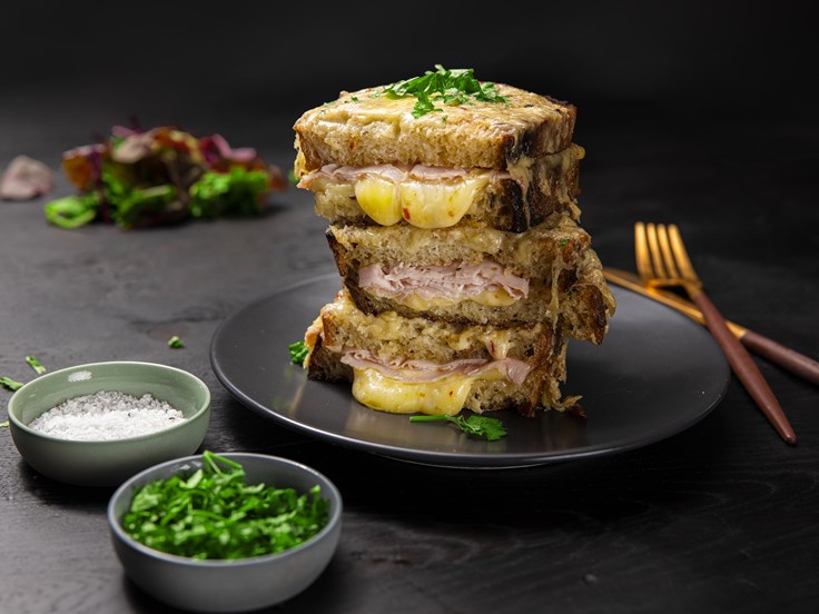 Fimmtudagur - Croque monsieur með Óðalsostum