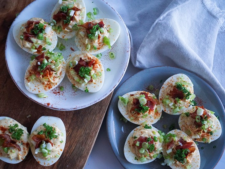 Djöflaegg með beikoni og sýrðum rjóma