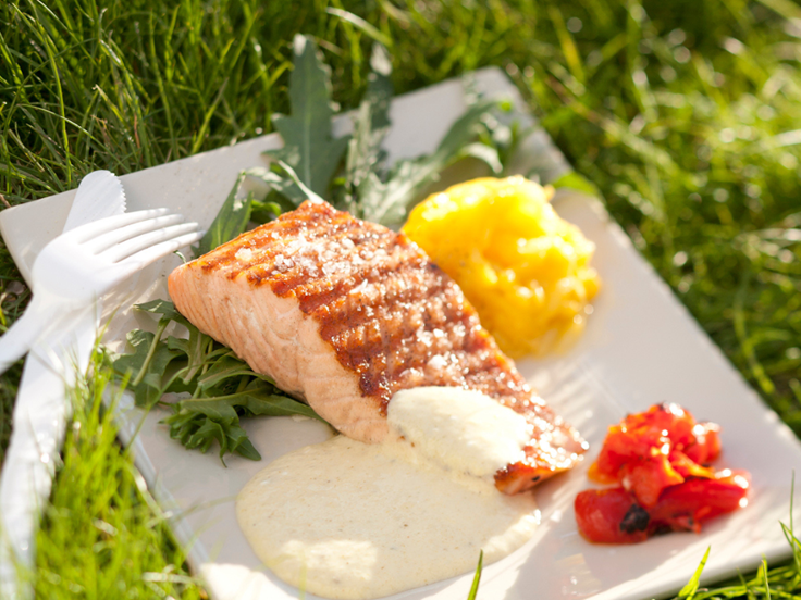 Mánudagur – Grillaður lax með mangó sósu