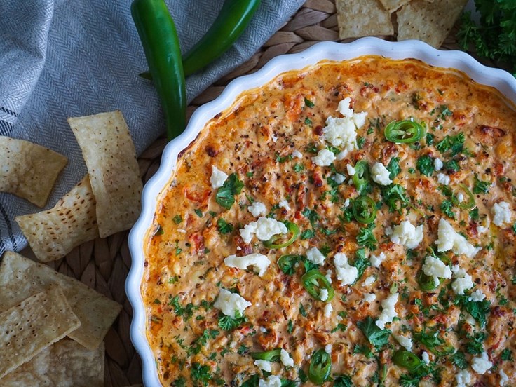 Heit chilli ostaídýfa með ostakubbi