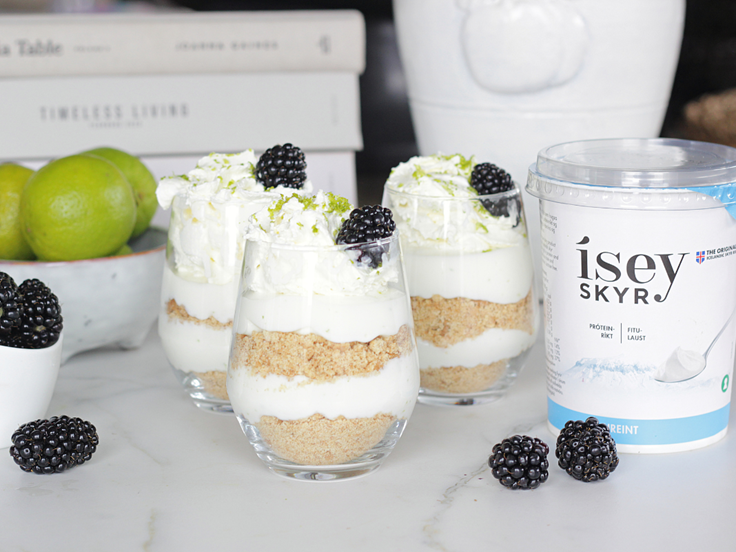 Miðvikudagur – Ísey skyr með límónu og berjum