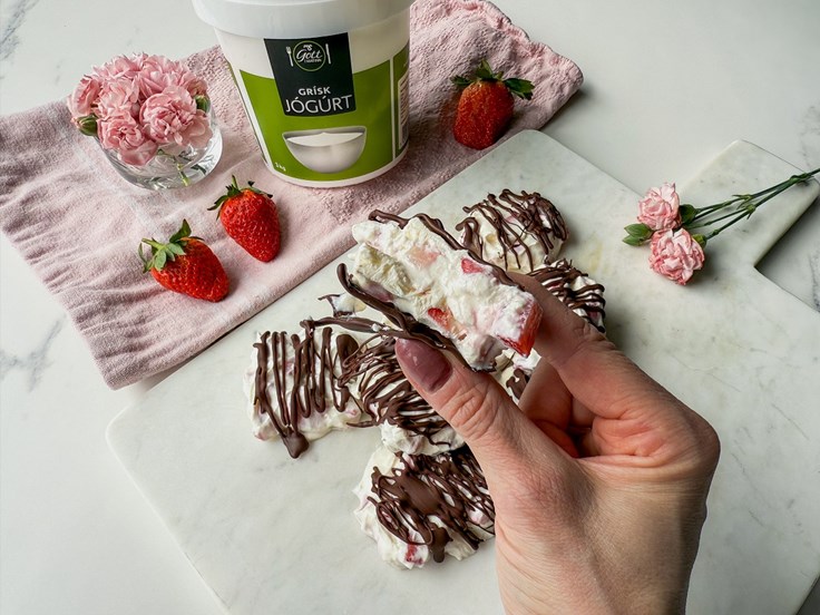 Fimmtudagur – Jarðarberjaklattar með gríski jógúrt