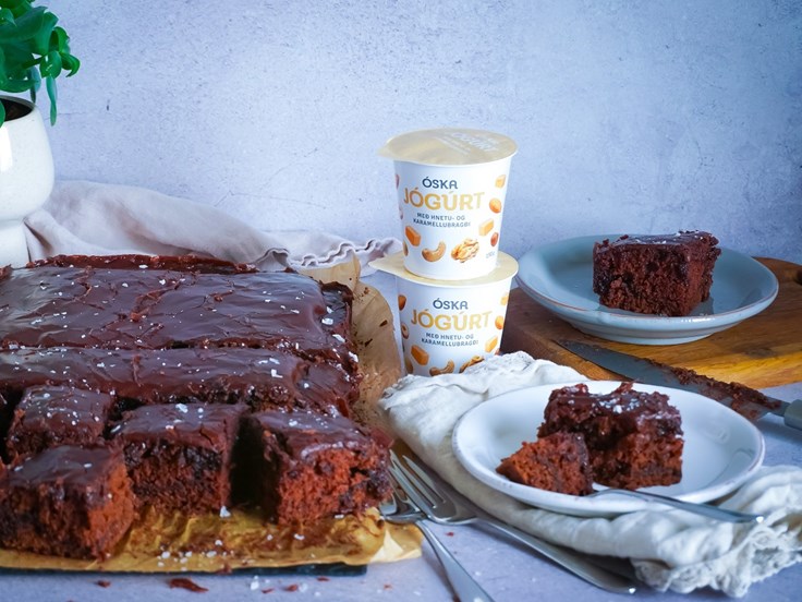 Sunnudagur – Kanilskúffukaka með kaffikremi