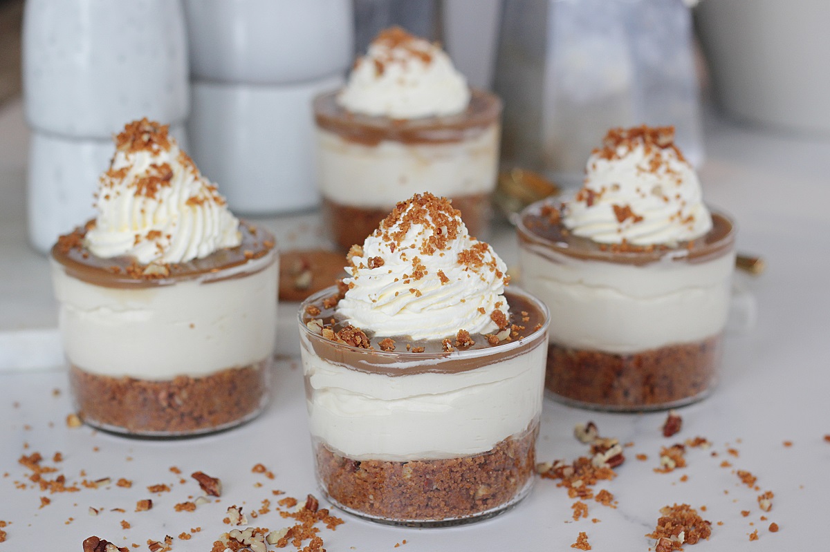 Karamellu ostakaka í glasi