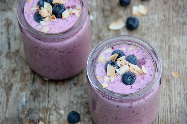 KEA skyr boost með bláberjum og jarðarberjum