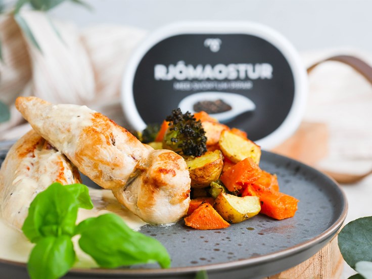 Föstudagur – Kjúklingabringur í rjómasósu