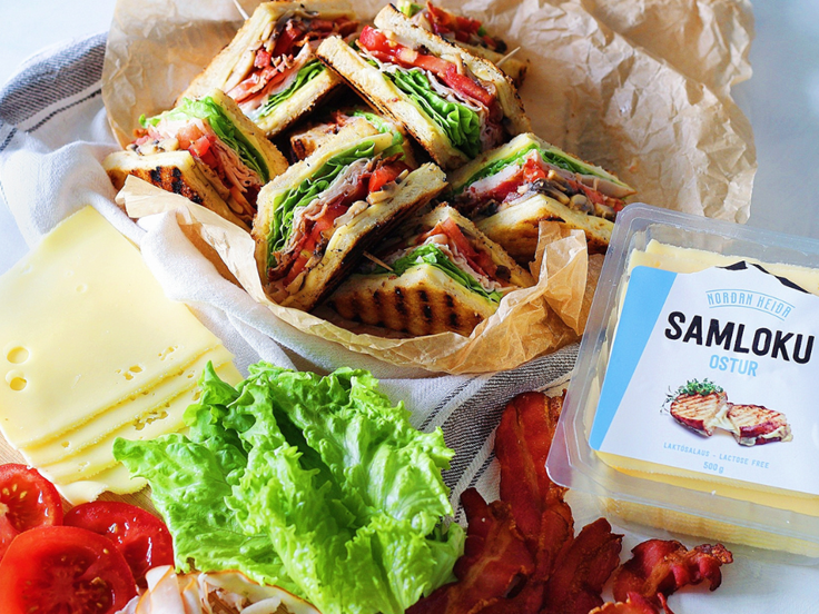 Föstudagur – Klúbbsamlokur með beikoni, tómötum og hvítlaukssveppum