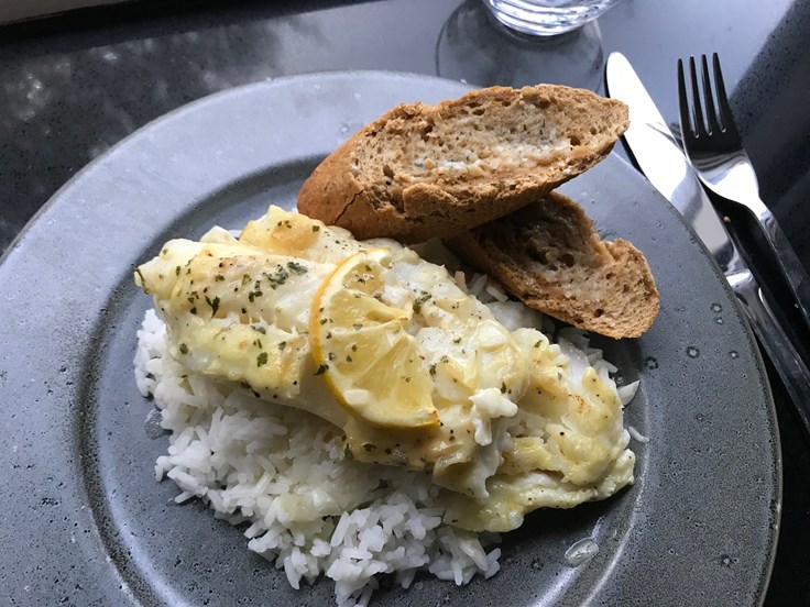 Mánudagur – Ofnbakaður þorskur í sítrónu rjómasósu