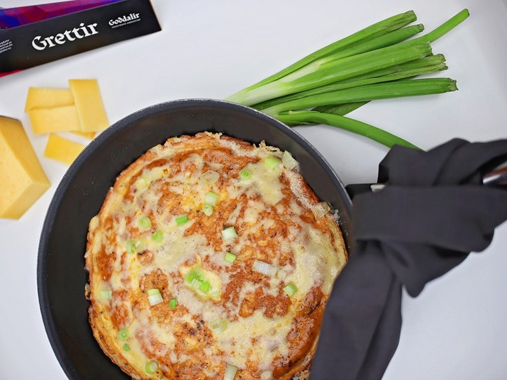 Laugardagur - Ommeletta með bræddum Goðdala Gretti