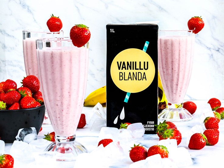 Laugardagur - Orkusjeik með jarðarberjum og bönunum