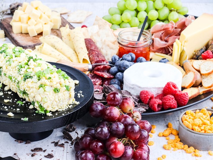 Fimmtudagur – Ostabakki með rjómaostarúllu