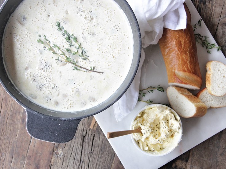 Þriðjudagur - Rjómalöguð sveppasúpa með brauði og hrærðu smjöri