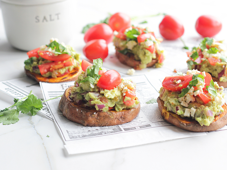 Miðvikudagur – Sætkartöflurist með avocado, tómötum og ostakubbi