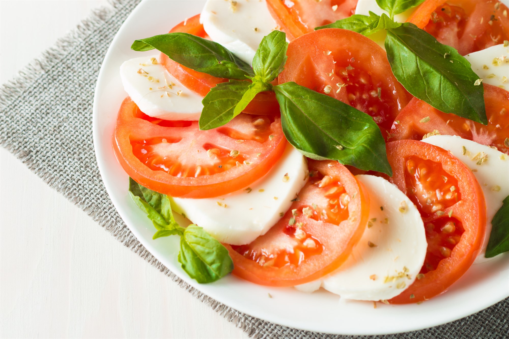 Tómat- og mozzarella salat | Gott í matinn
